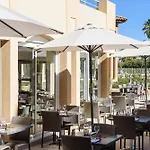 Mercure Thalasso & Port 호텔 4*