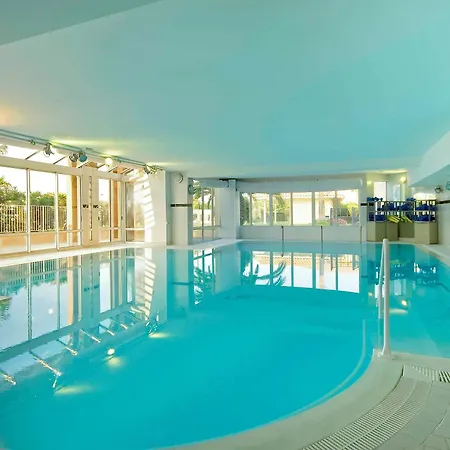 Mercure Thalasso & Port 4*