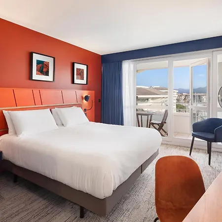 Hotel Mercure Thalasso & Port