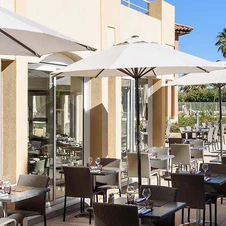 Mercure Thalasso & Port Hotel 4*