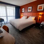 מלון Mercure Thalasso & Port 4*