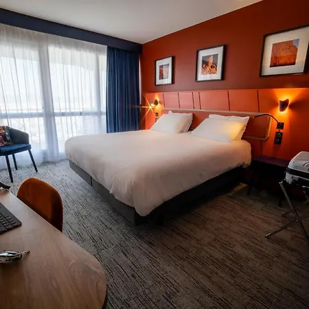 ホテル Mercure Thalasso & Port 4*