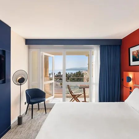 Mercure Thalasso & Port 4*