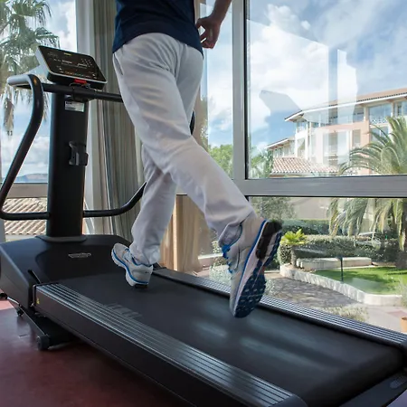 Hotel Mercure Thalasso & Port 4*