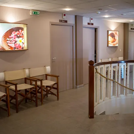 Hotel Mercure Thalasso & Port