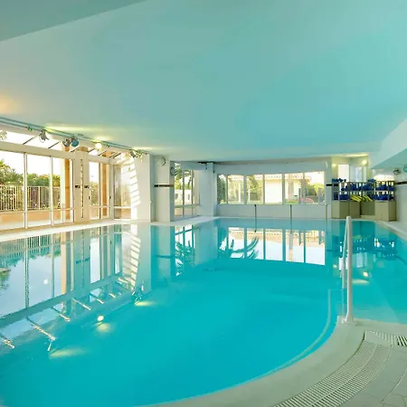 Mercure Thalasso & Port ホテル Fréjus