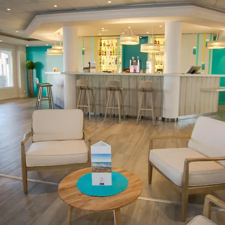 ホテル Mercure Thalasso & Port