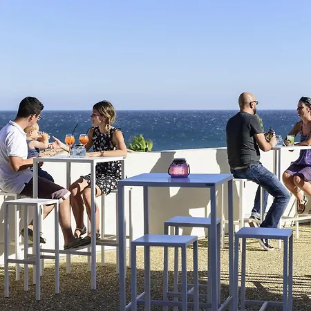 Mercure Thalasso & Port ホテル