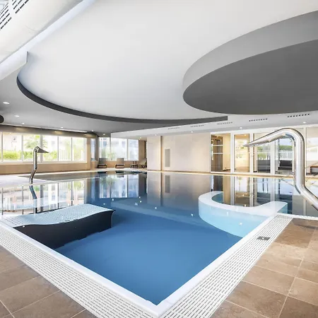 Mercure Thalasso & Port 4*