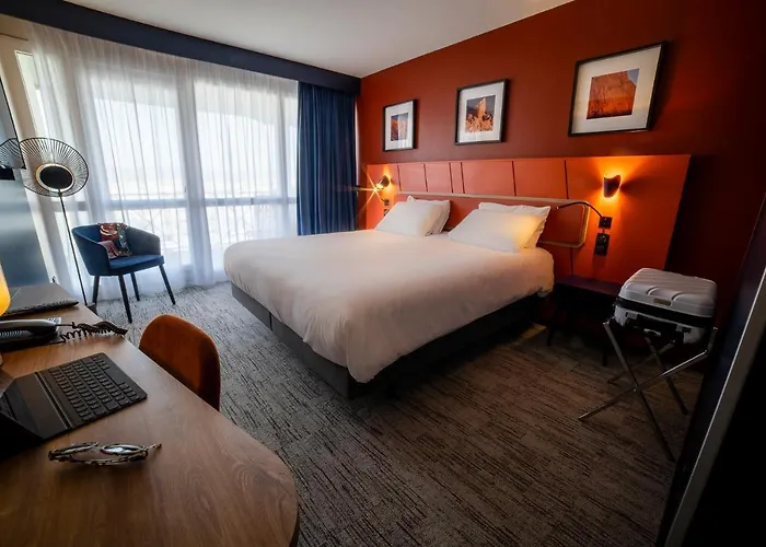 فندق Mercure Thalasso & Port 4*