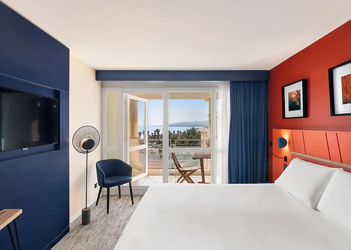 Mercure Thalasso & Port 4*