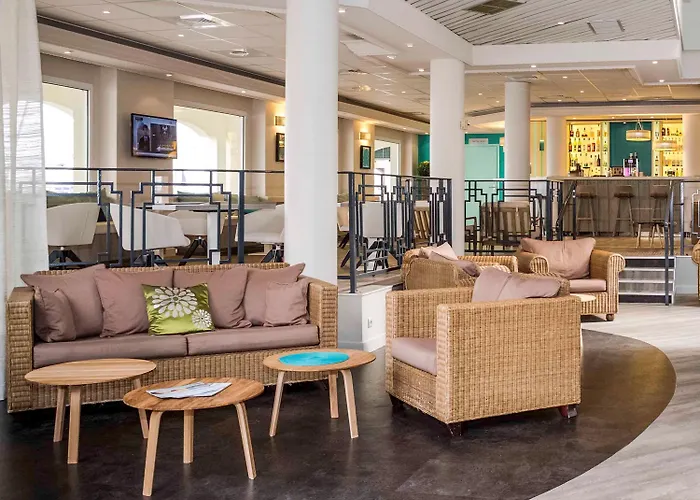 Mercure Thalasso & Port 4*