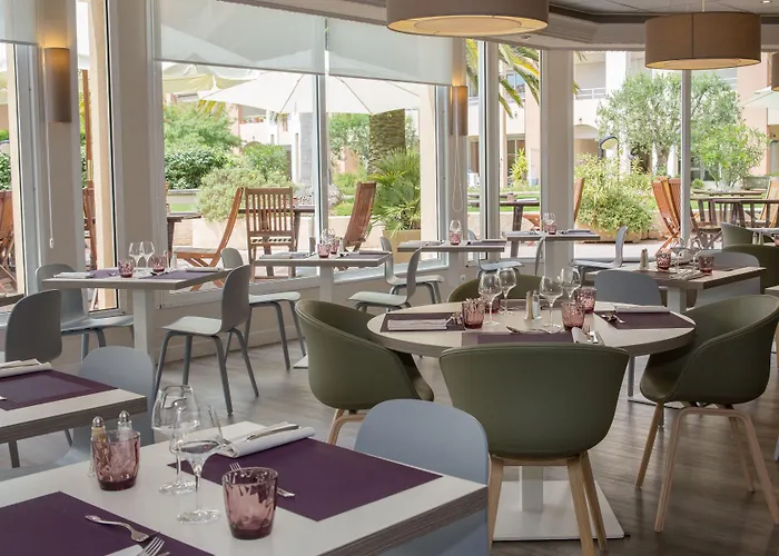 Mercure Thalasso & Port فندق 4*