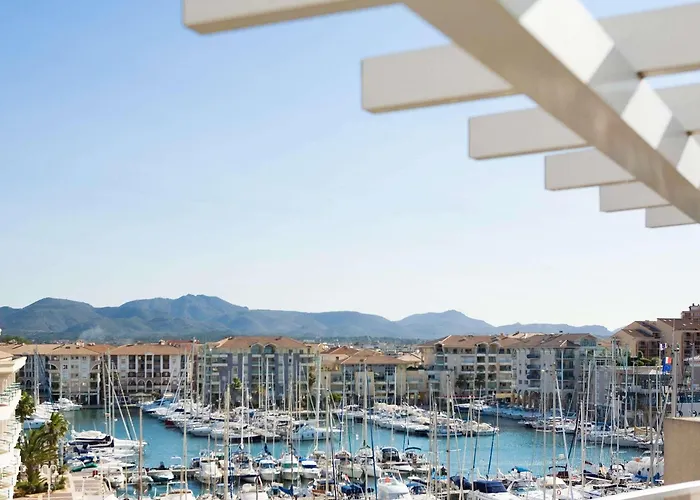 Mercure Thalasso & Port فندق Fréjus