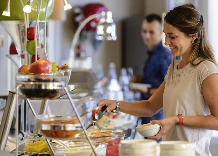 Mercure Thalasso & Port 4* Fréjus