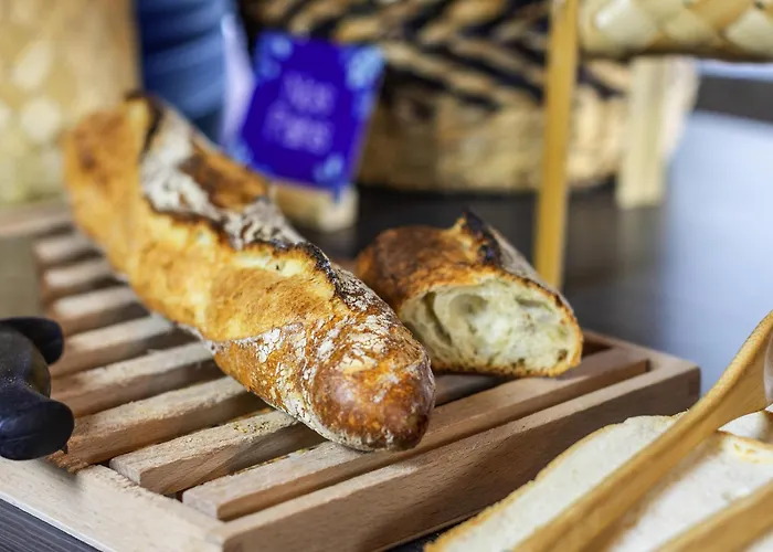 Mercure Thalasso & Port Hotel 4*