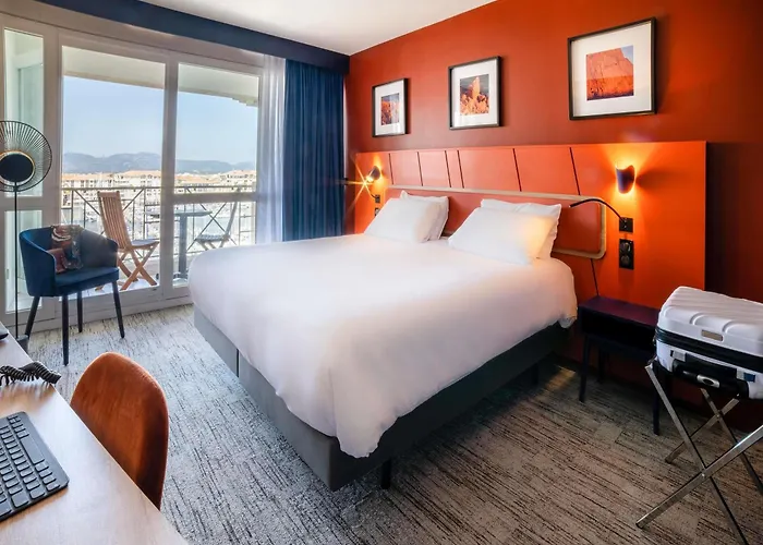 Mercure Thalasso & Port فندق 4*