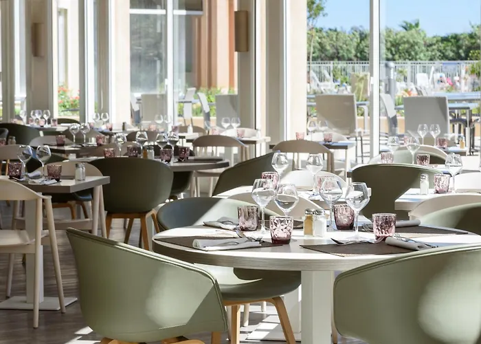 Mercure Thalasso & Port 4* Fréjus